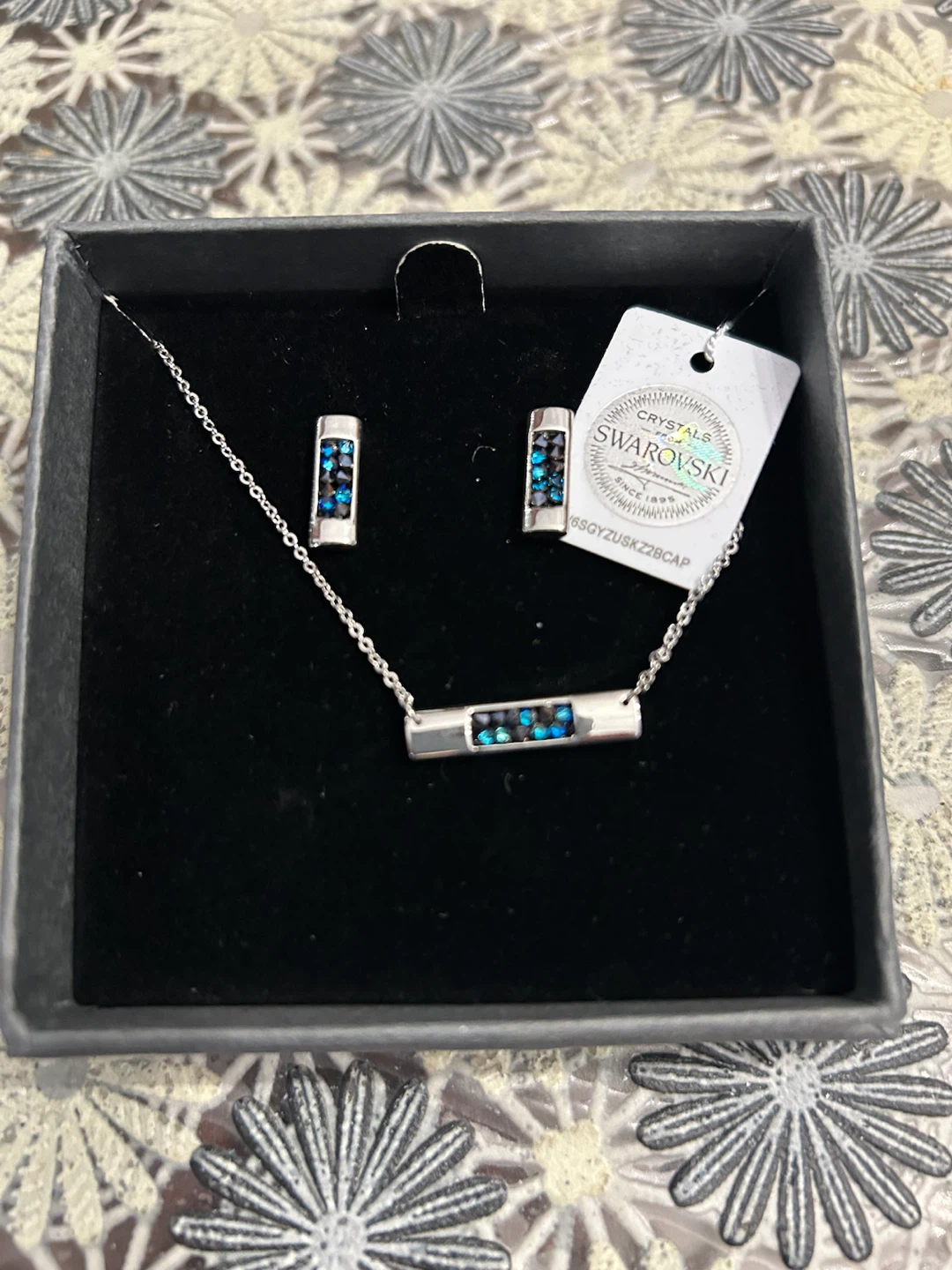 Swarovski Crystal Necklace and Earrings Set