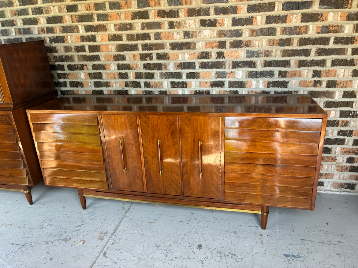 Mid century modern dresser/ credenza - photo 2