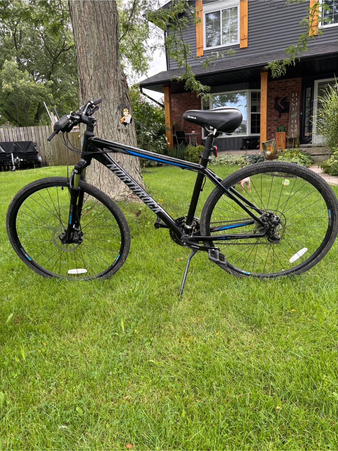 Northwood Hybrid Bike - photo 2
