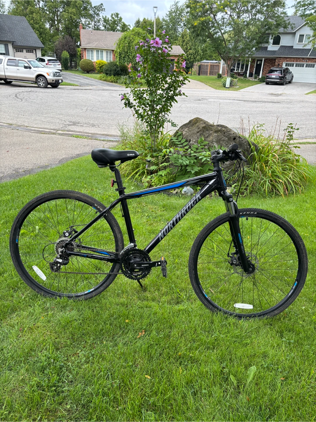 Northwood Hybrid Bike - photo 3