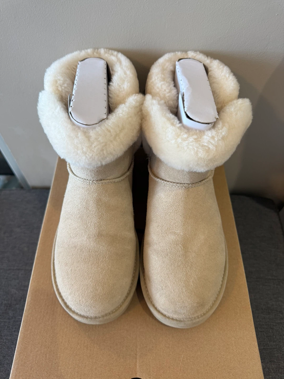UGG Saniya Shearling Mini - Sawdust