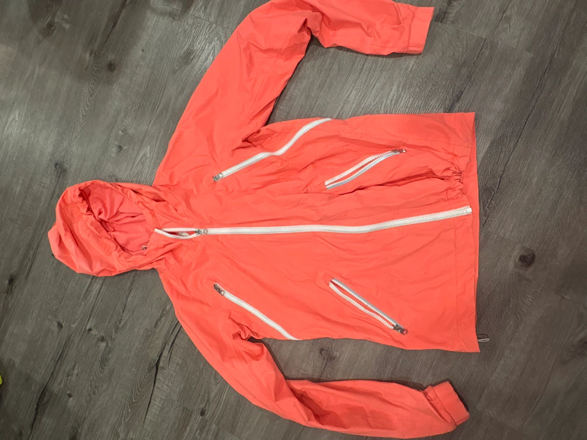 Lululemon Orange Hooded Lightweight Jacket - photo 3