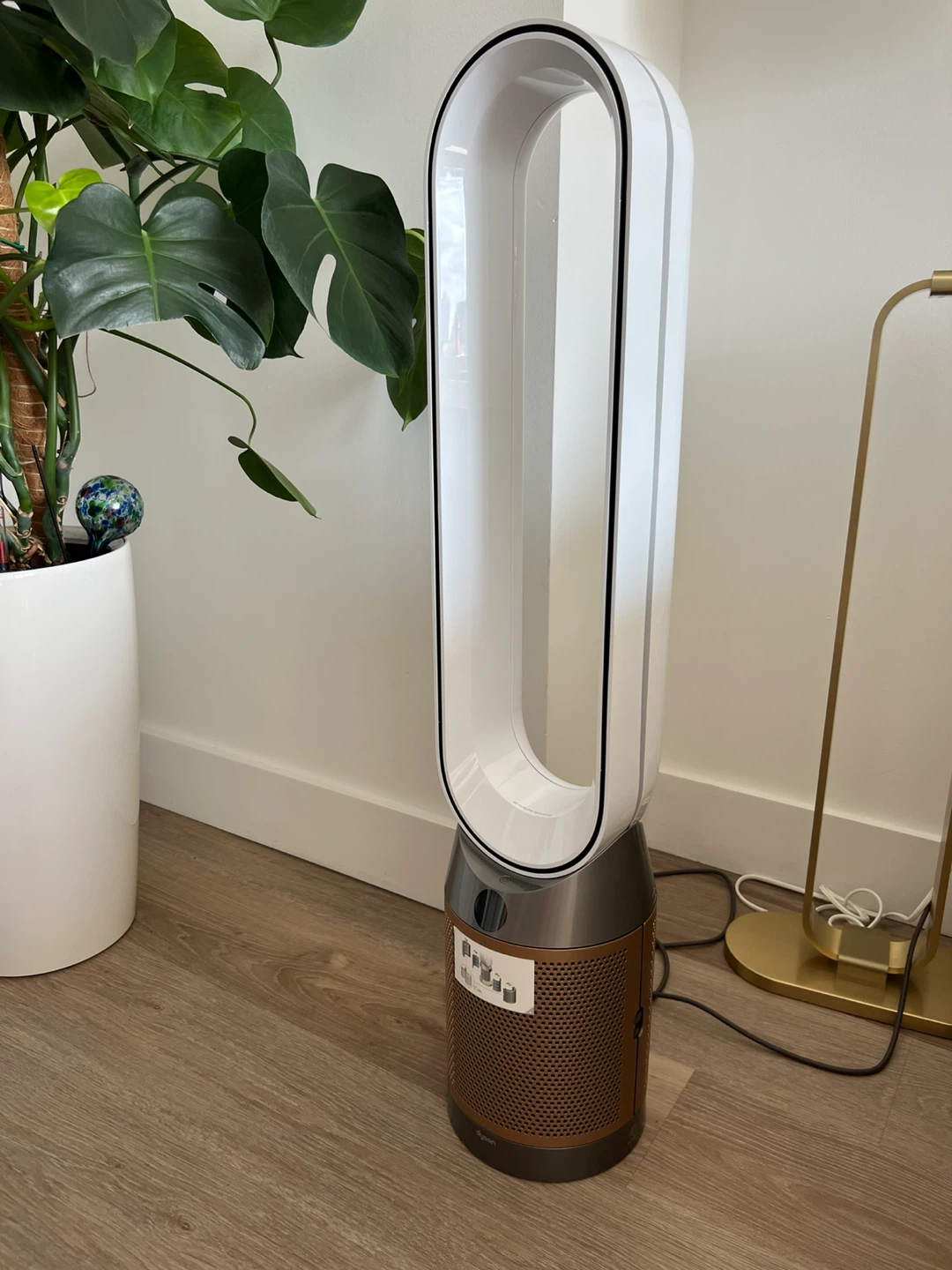 Dyson Pure Cool TP04 Air Purifier Fan