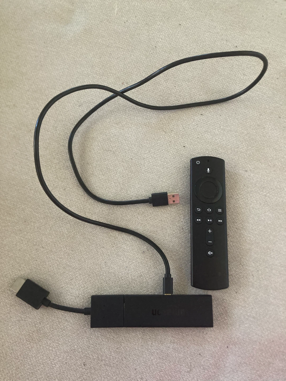 MOVING SALE : Amazon Fire TV Stick with Remote - photo 4