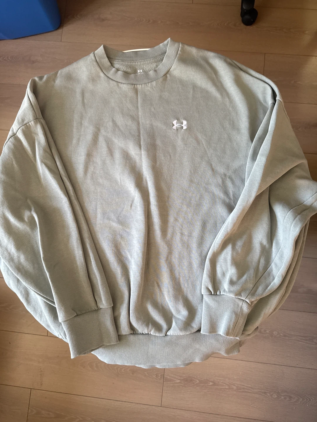 Under Armour Crewneck Sweatshirt