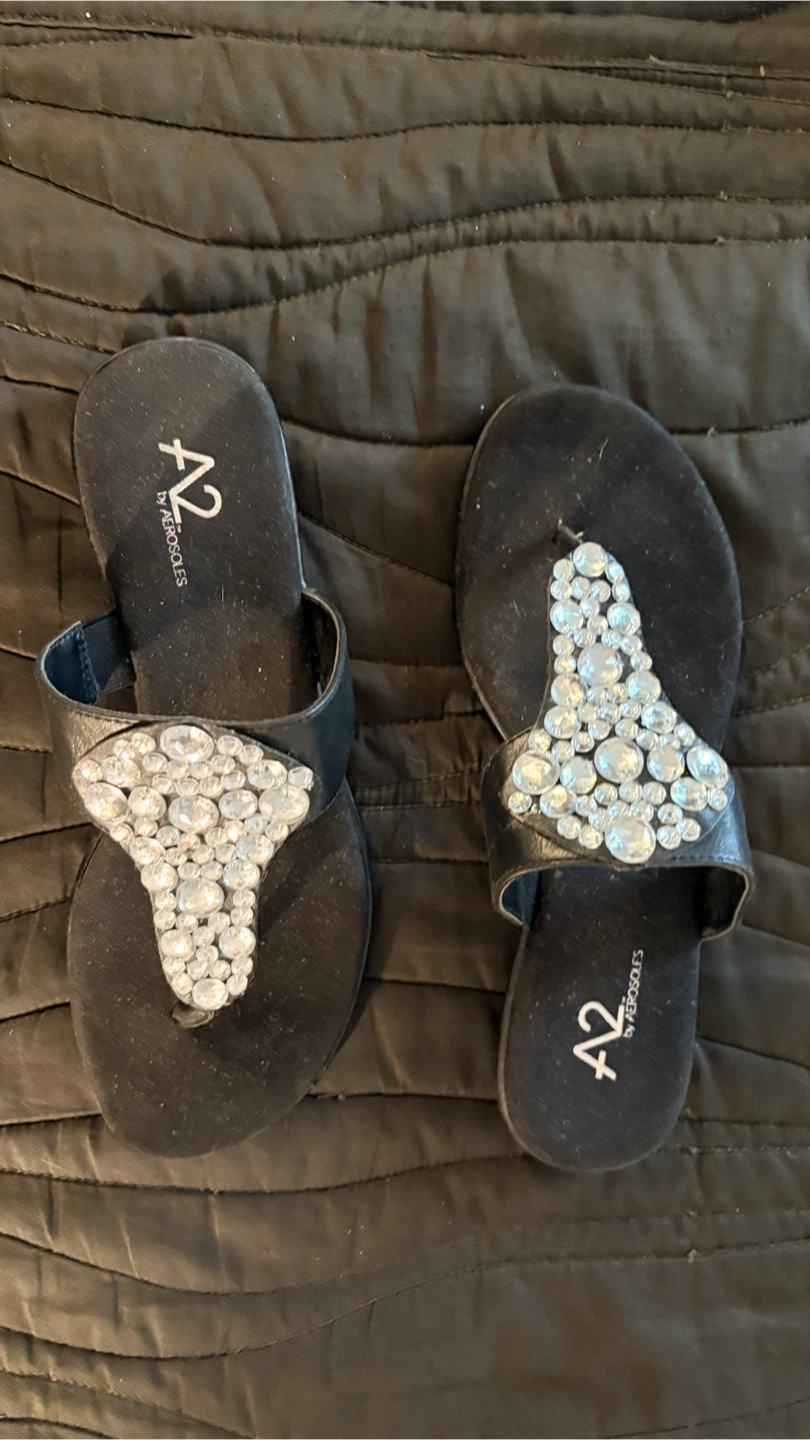A2 by Aerosoles Embellished Black Thong Sandals - photo 3