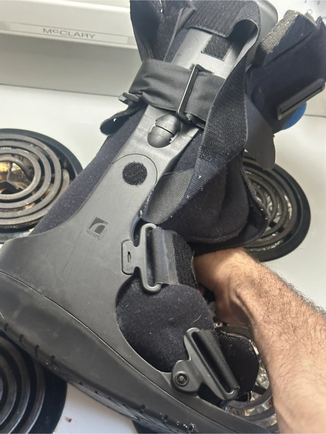 Ossur orthopaedic walking boot - photo 3