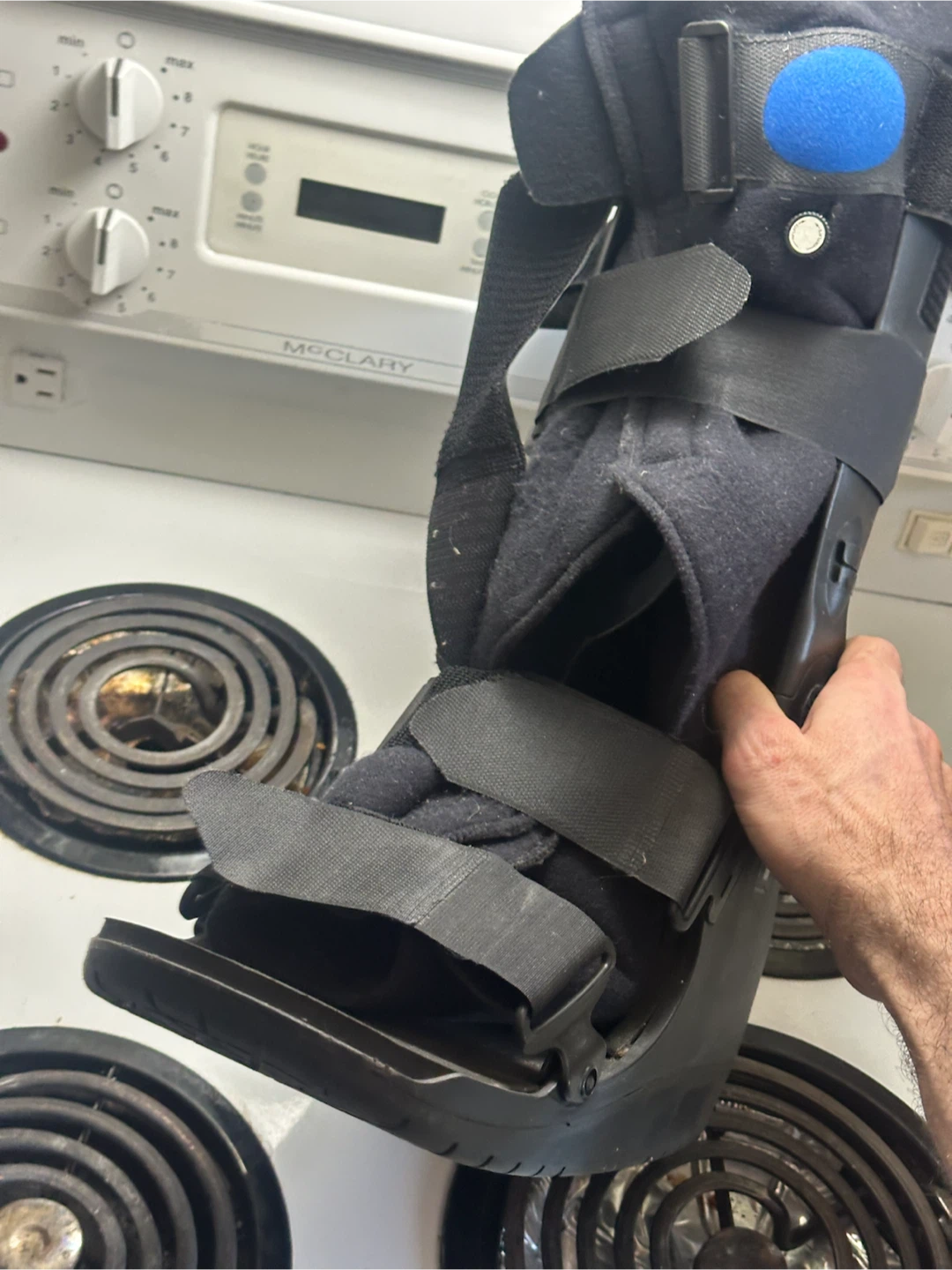 Ossur orthopaedic walking boot - photo 5