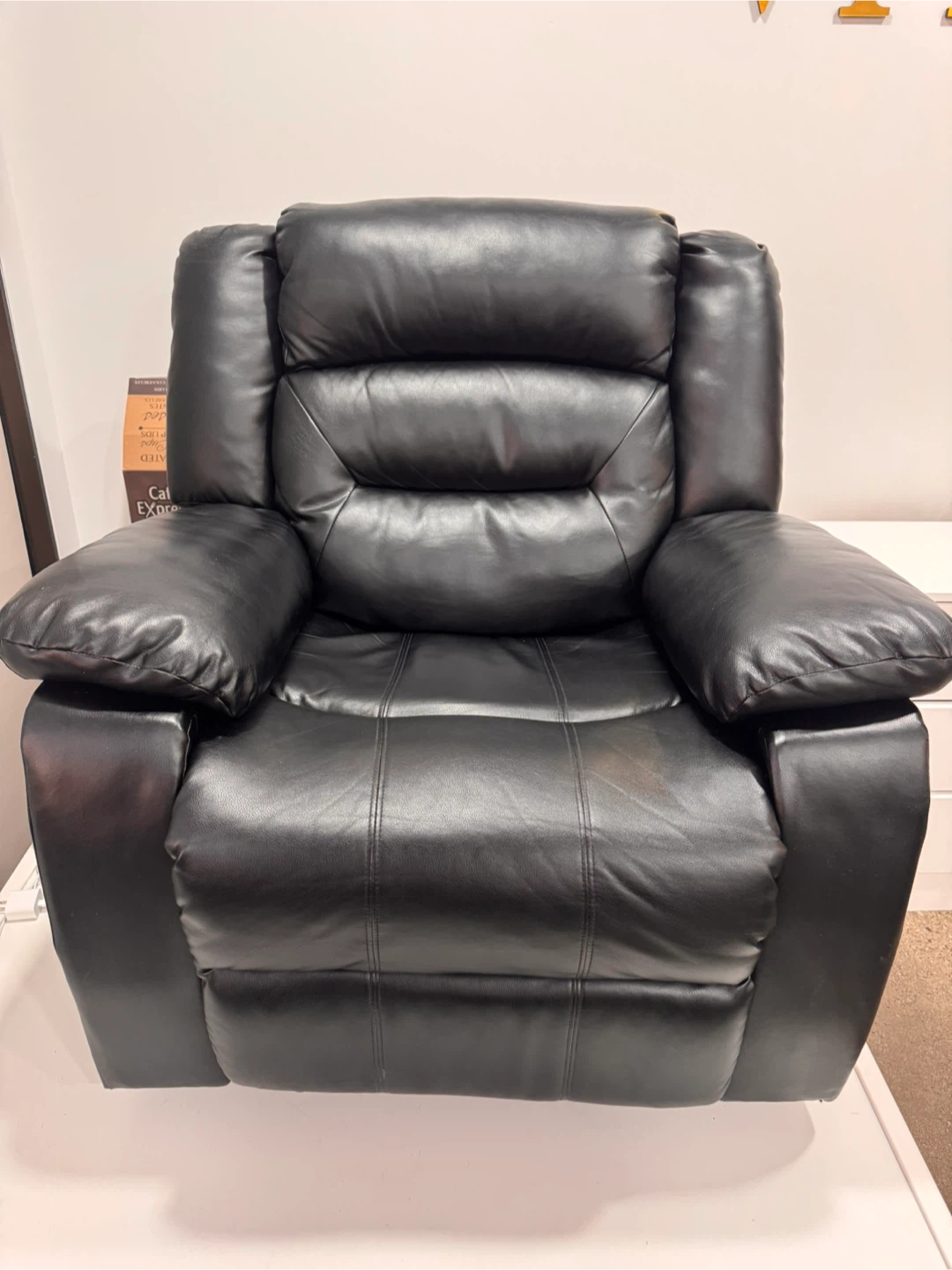 Black Recliner Chair - photo 2