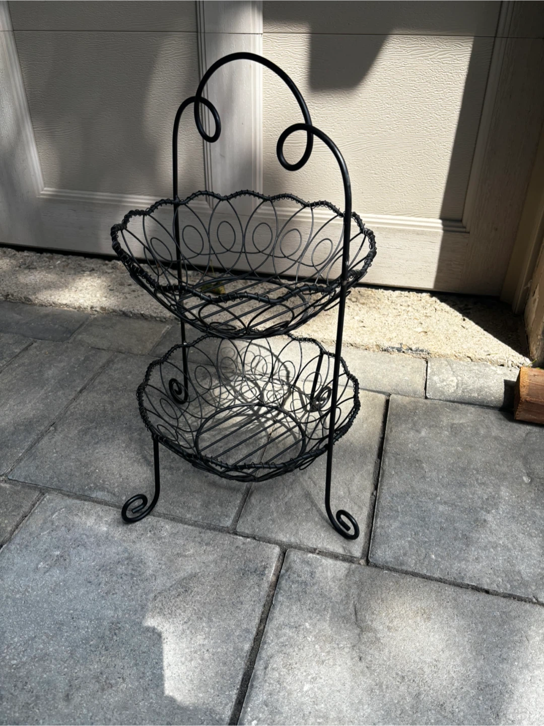 Black 2-Tier Wire Fruit or Vegetable Basket Stand