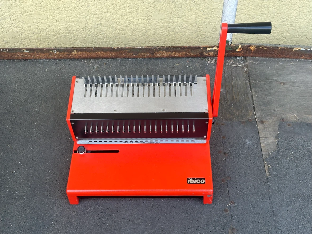Ibico Comb Binder model Ibico A4-PB
