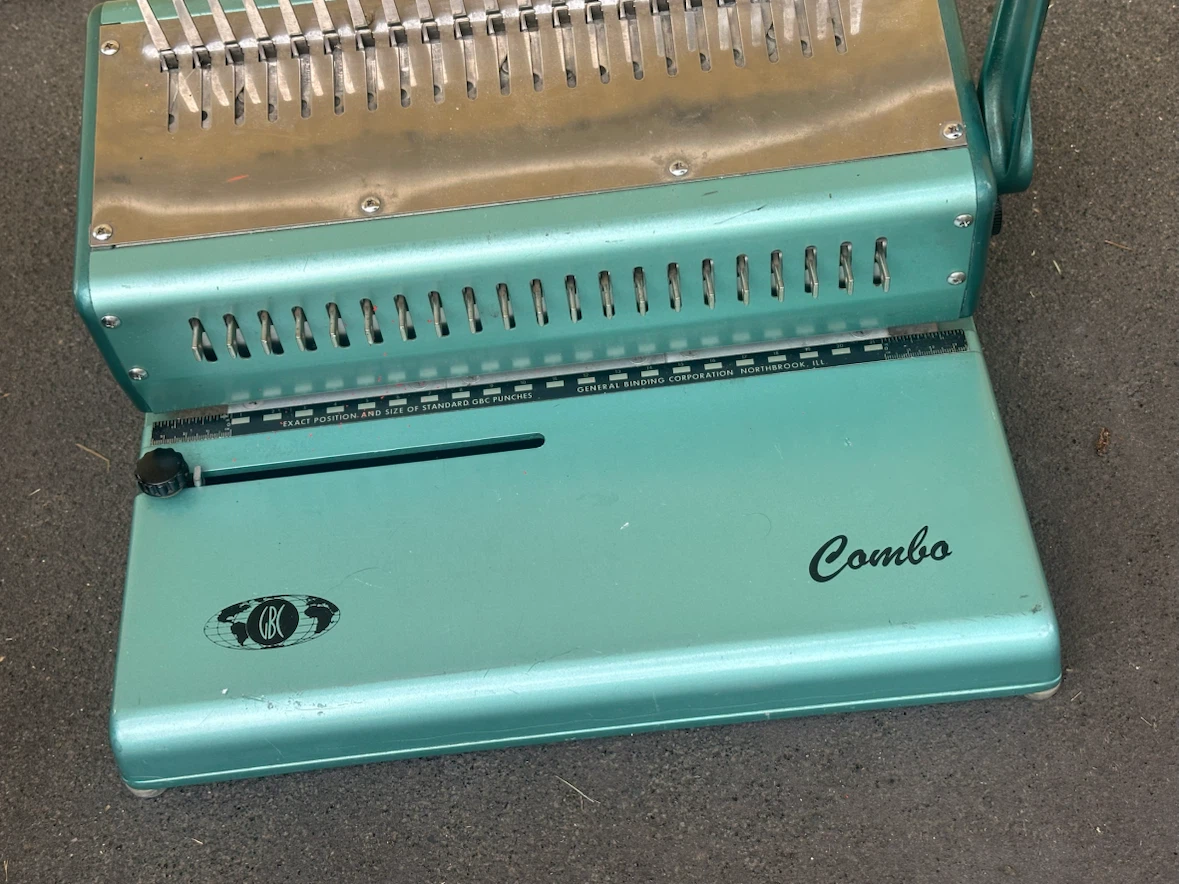 Vintage GBC Combo Manual Comb Binding Machine Teal - photo 2