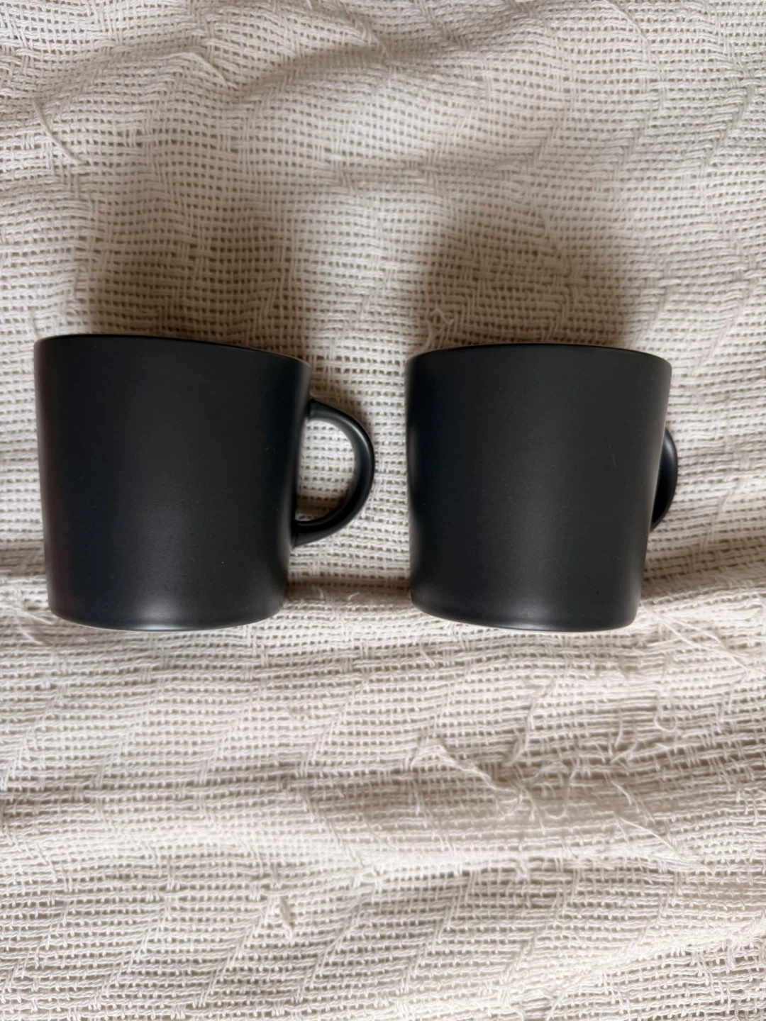 Set of 6 Mugs  - 25$ for all or 5$ each - photo 3