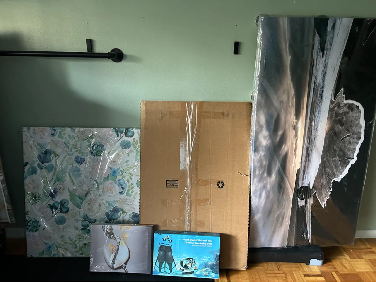 FREE: New! Large Wall Art/ULine Calendar Board/Snorkel Set