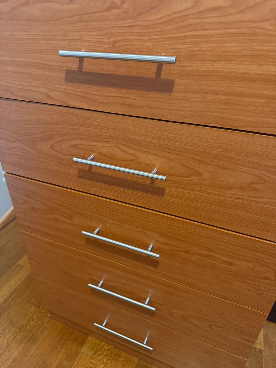 Cherry Finish 5-Drawer Chest - photo 2