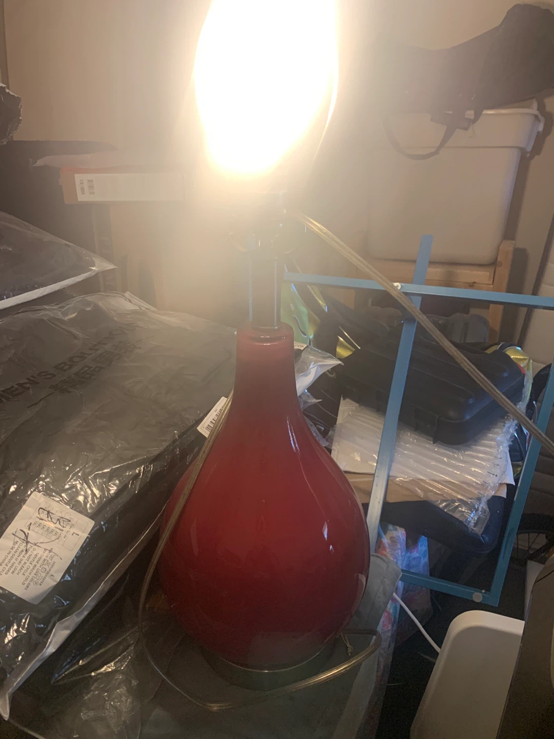 Red Glass Table Lamp - photo 2