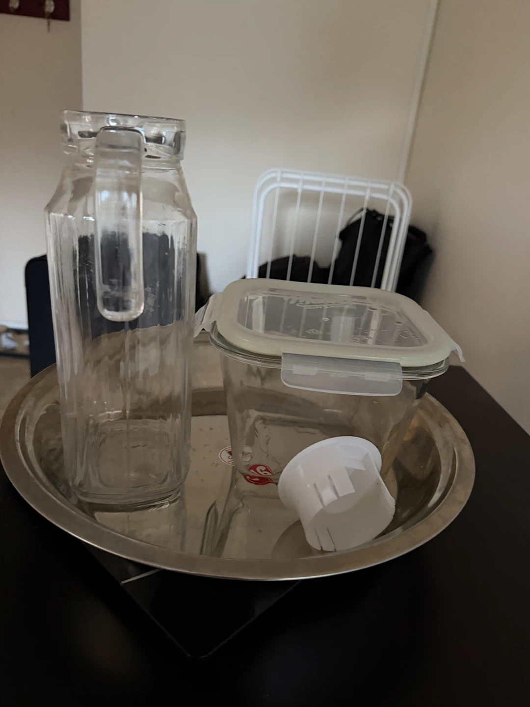 Free Stuff Move out (Pick up by 6 pm today) - photo 2