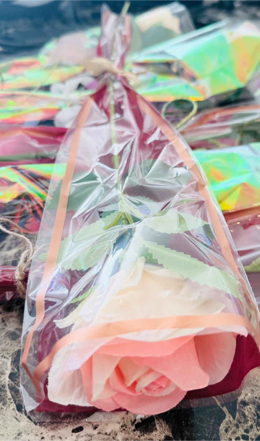 Assorted Faux Roses (gift) - photo 5