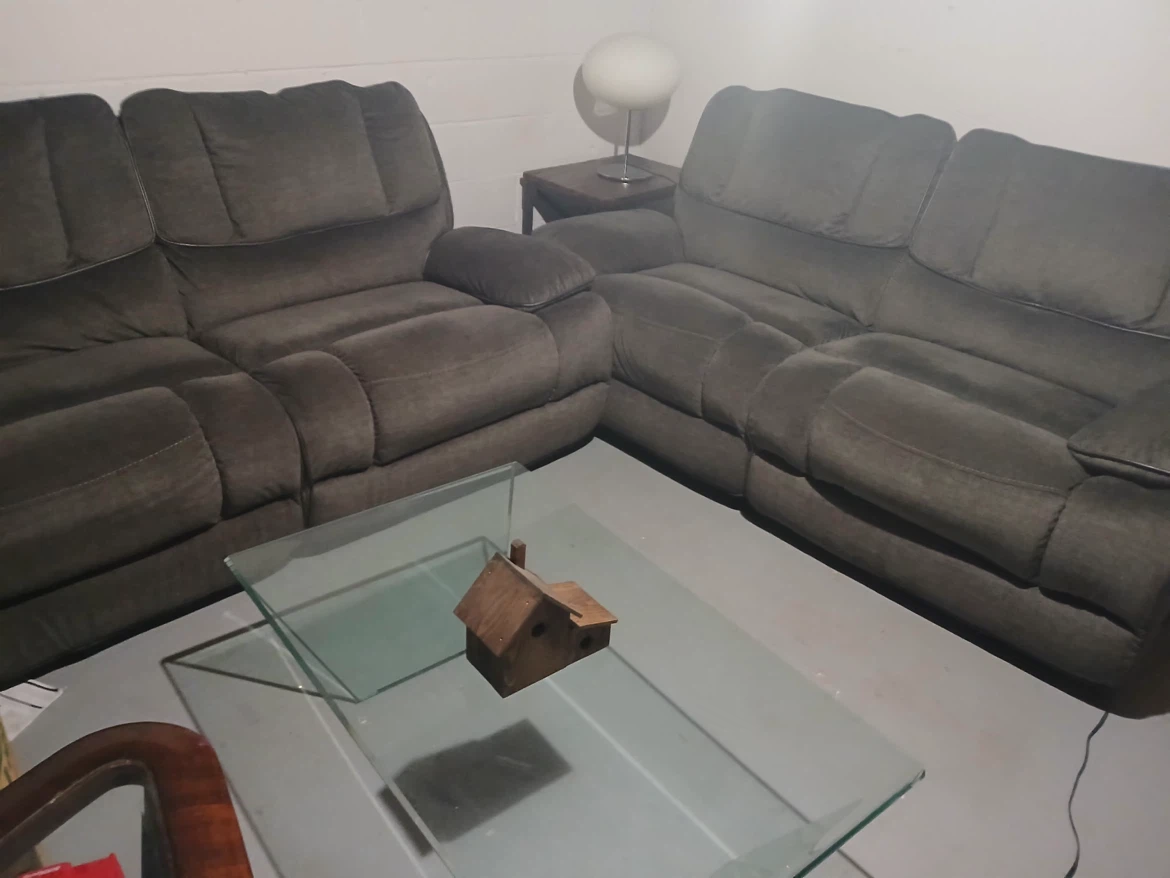 2 Electric Reclining Couches, Glass Table & Lamp For Sale
