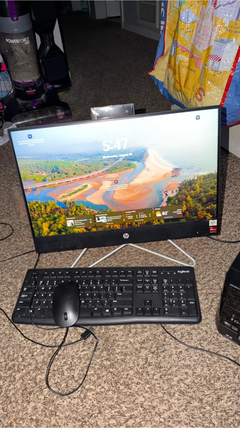 HP All-in-One Desktop Computer with Keyboard and Mouse