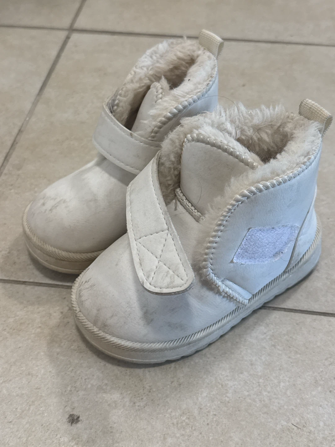 White Toddler Winter Boots size 23