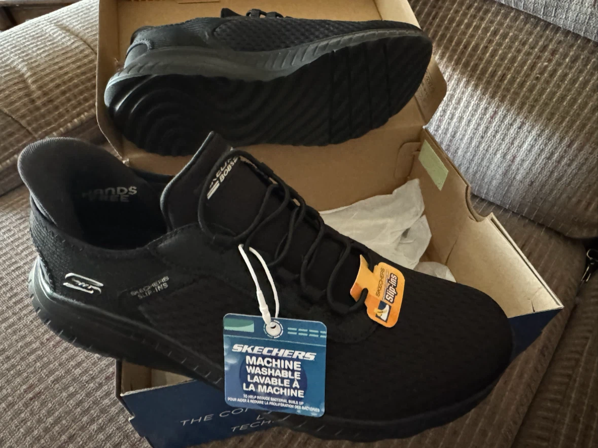 Skechers - - photo 2
