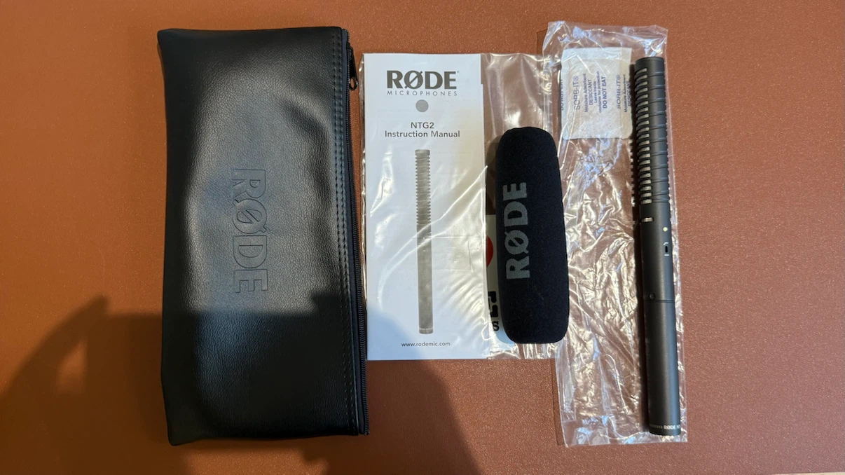 RØDE NTG2 Shotgun Microphone with Accessories