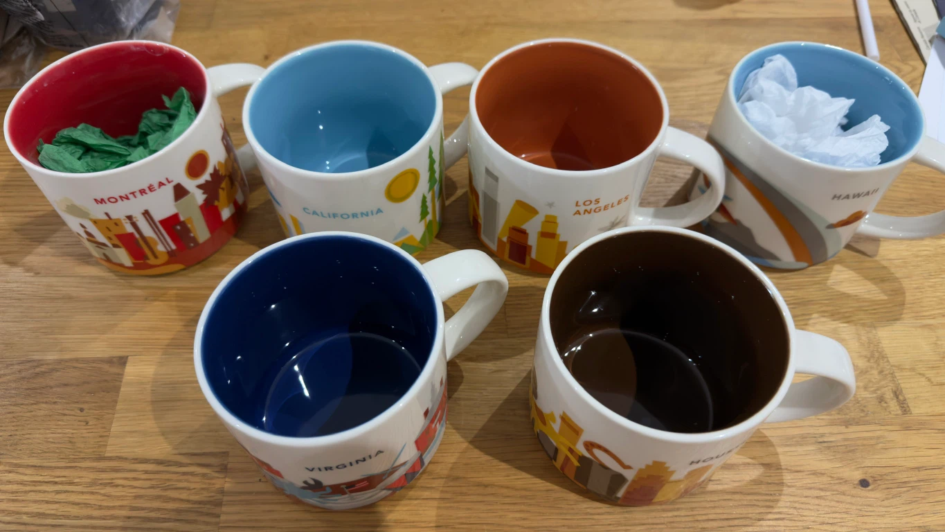 Starbucks you are here series mugs - photo 2