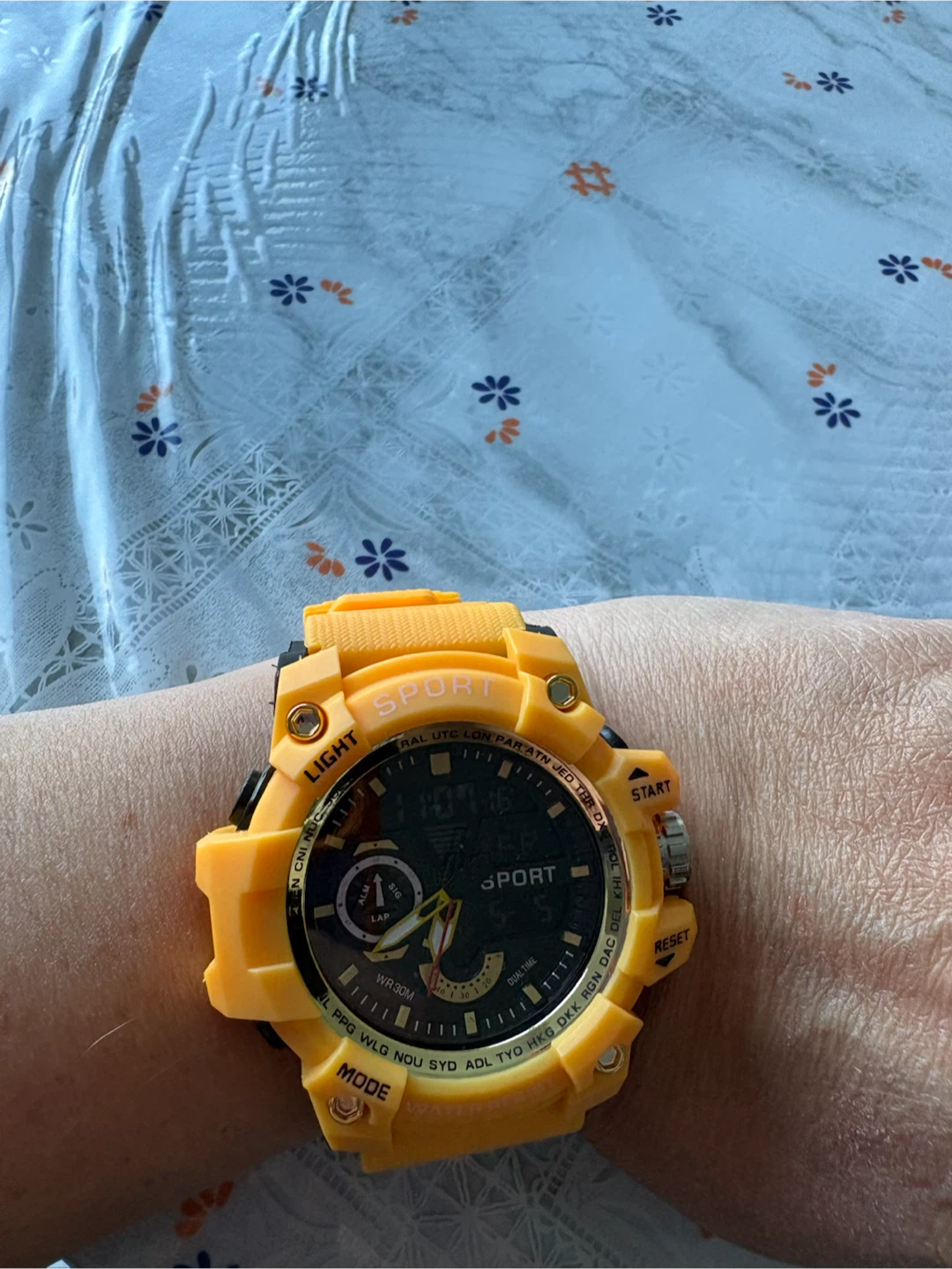 New Yellow Digital Analog Sports Watch – No Box - photo 2