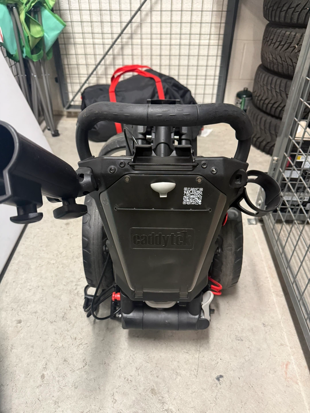 CaddyTek Compact 3 Wheel Golf Push Cart with Cooler Bag - photo 2
