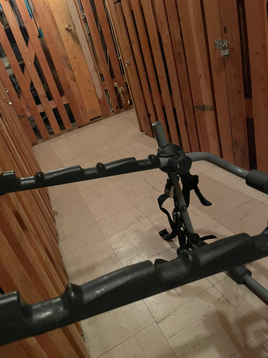 3 Bike Rear Mount Carrier - photo 2