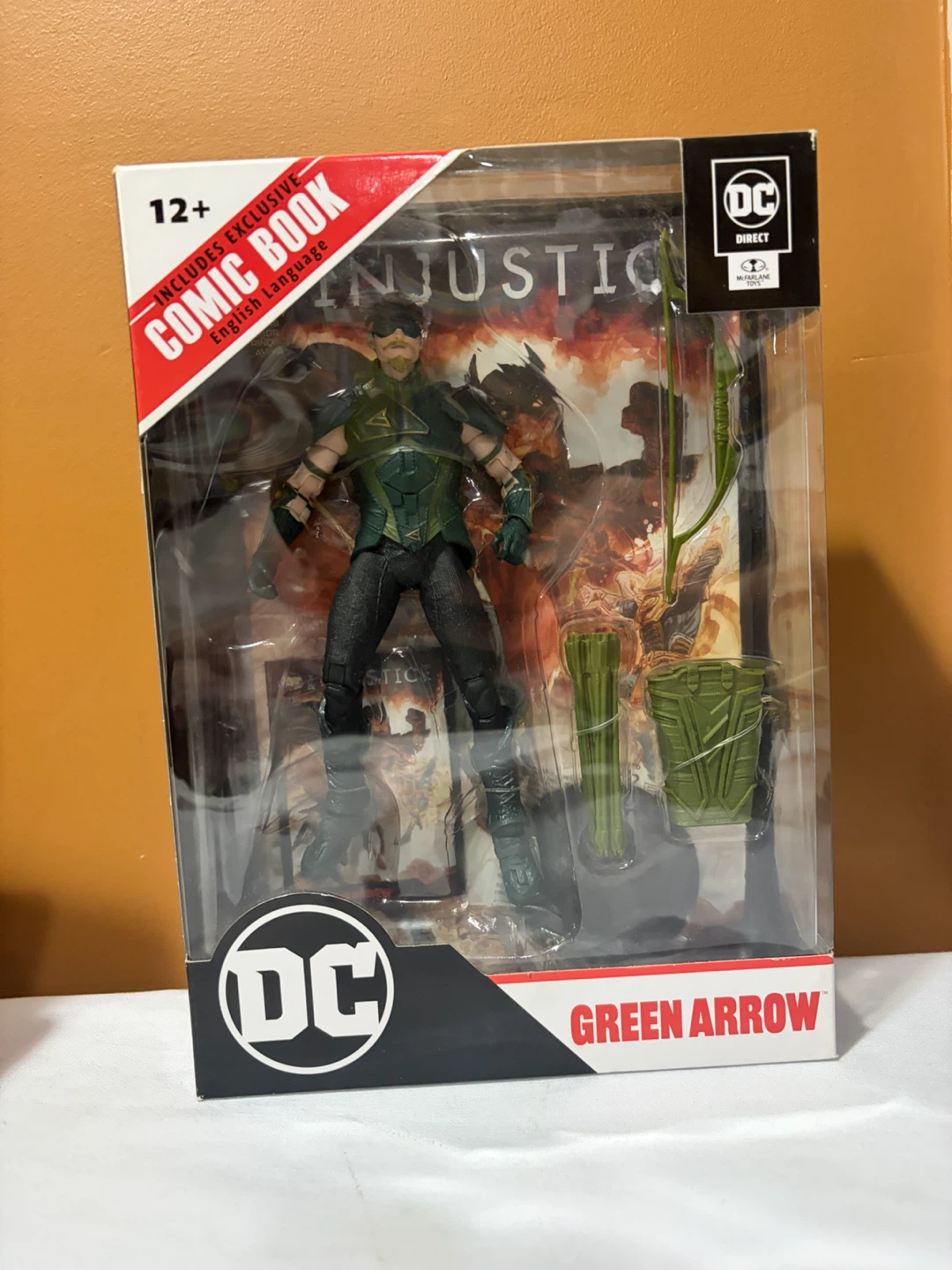 Green Arrow - Injustice - DC Page Punchers - McFarlane