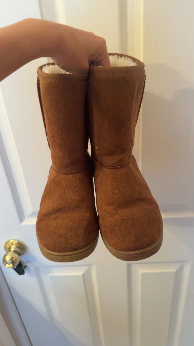 Dawgs Brown Ugg like Boots - photo 2