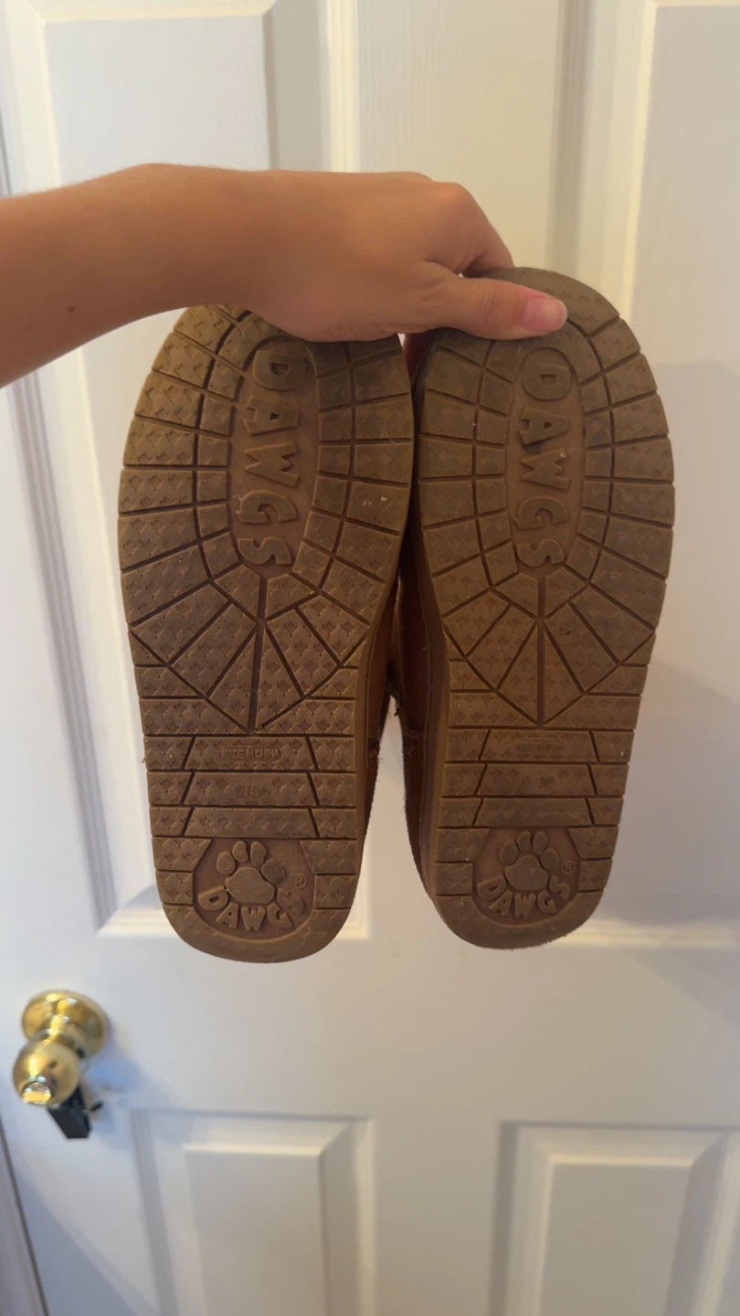Dawgs Brown Ugg like Boots - photo 3