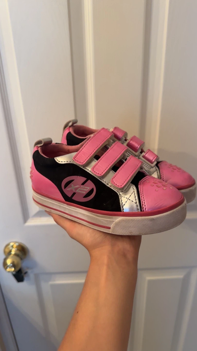 Heelys Roller Shoes