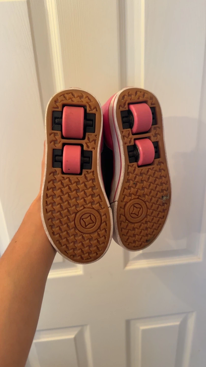Heelys Roller Shoes - photo 3