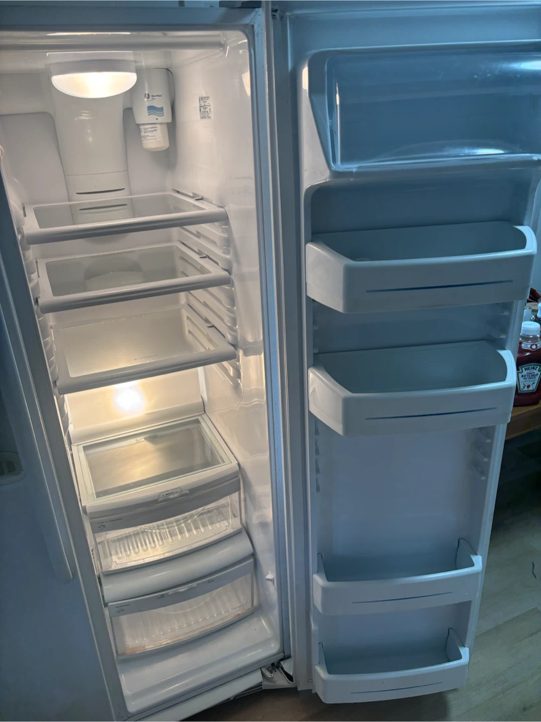 GE Side-by-Side Refrigerator - photo 4