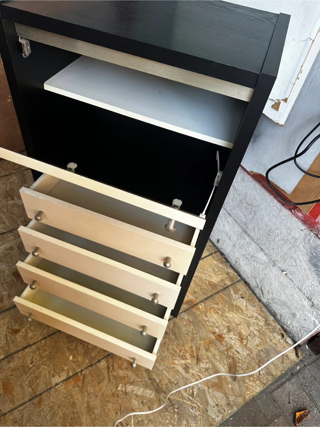 Dresser with 4 Drawers In + 2 Shelves with Door - photo 2