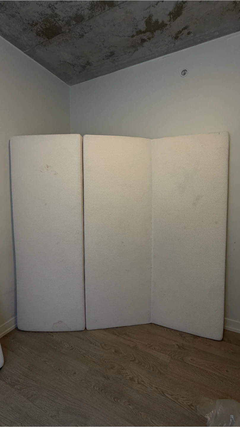 Foldable king mattress