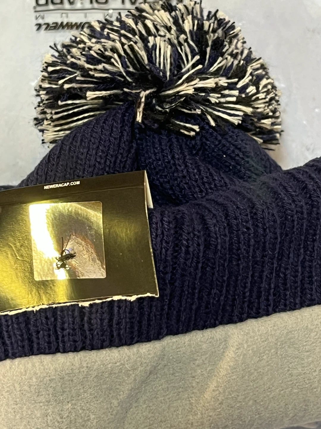 New Era Tampa Bay Lightning NHL Pom Beanie - photo 3