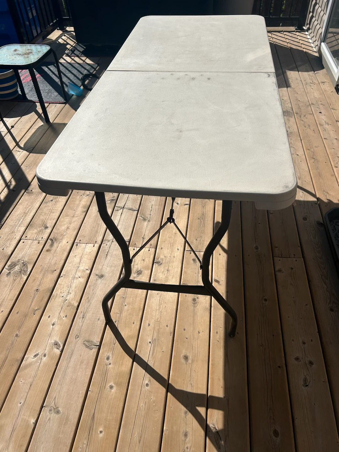 6-Foot Folding table - photo 2