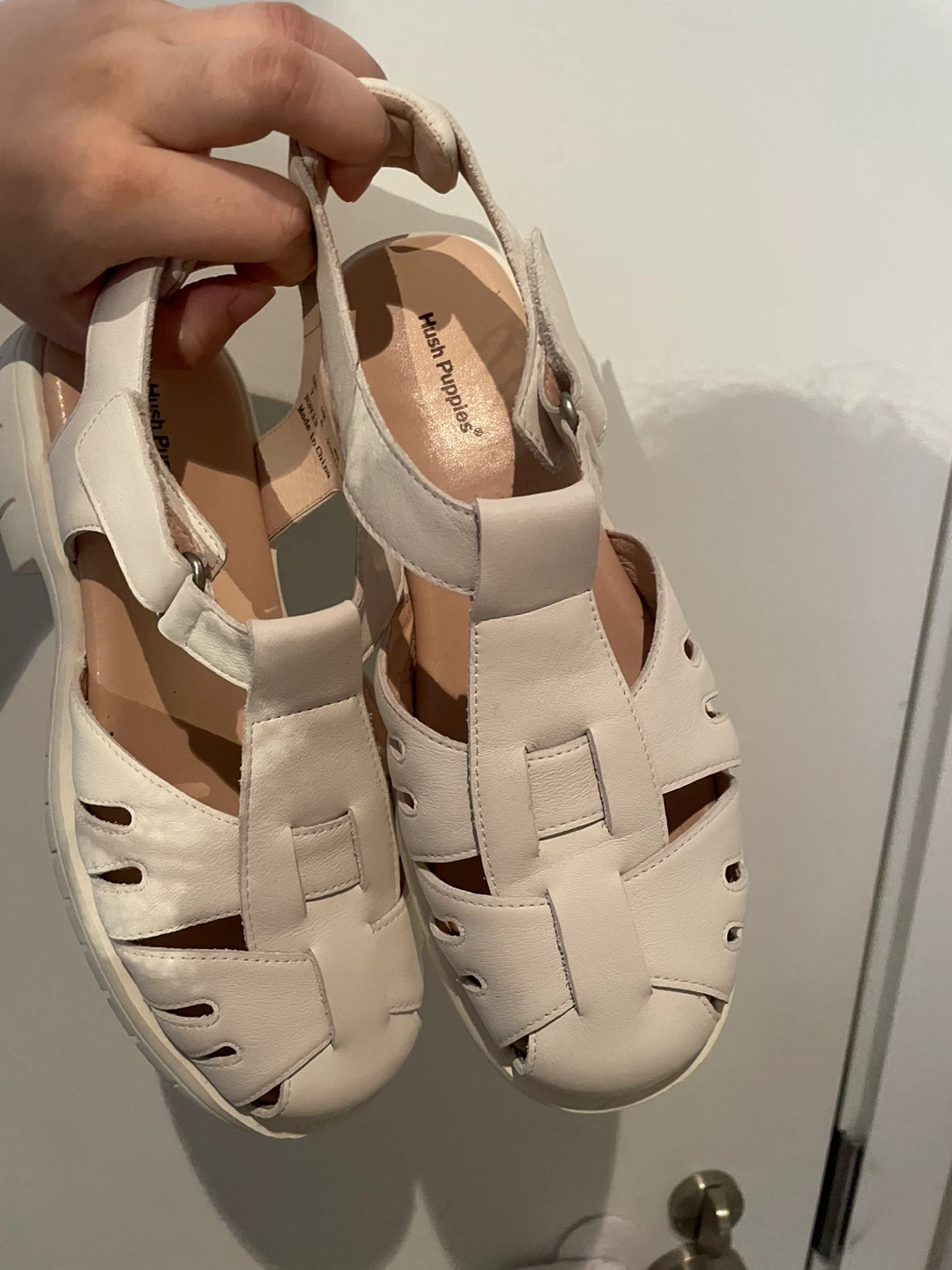 Hush Puppies White Leather Sandals