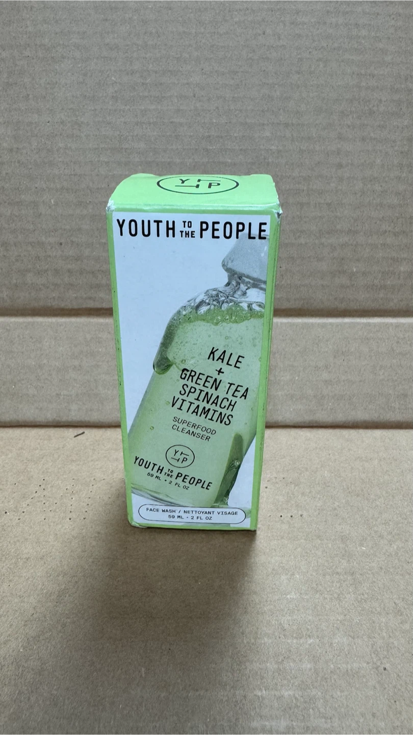 Youth to the People Kale + Green Tea Vitamins Superfood Cleanser