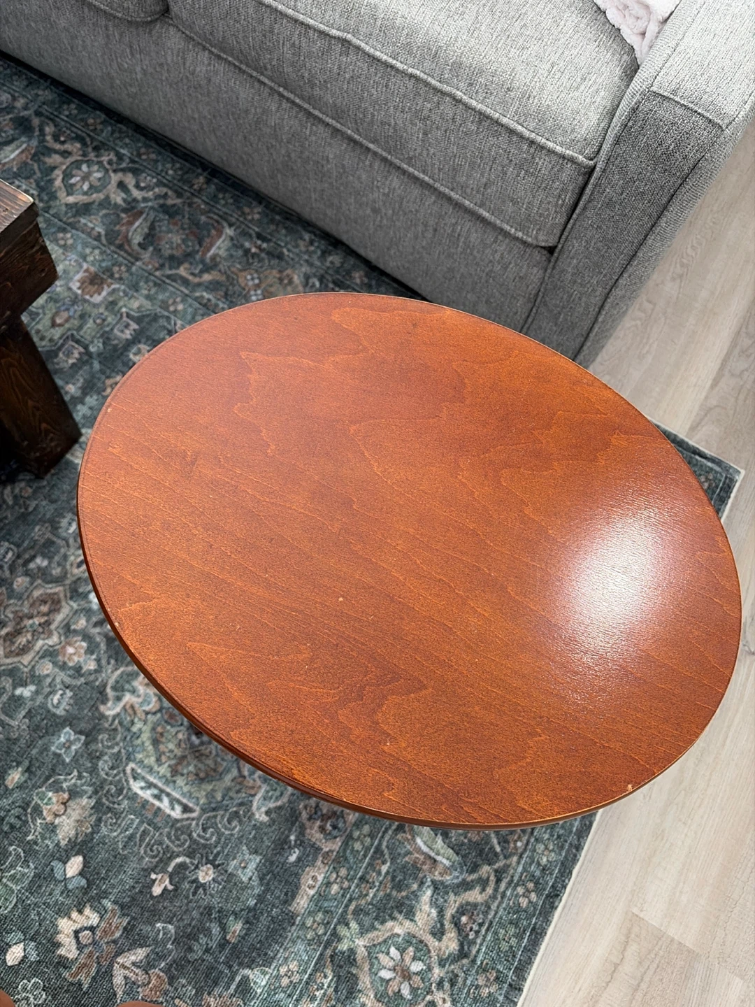 Vintage! Round Pedestal Accent Table - photo 2