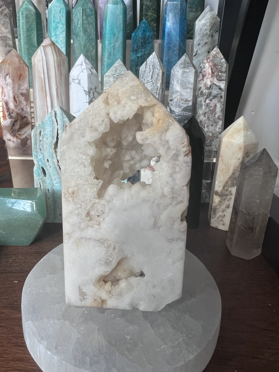 DRUZY AGATE TOWER