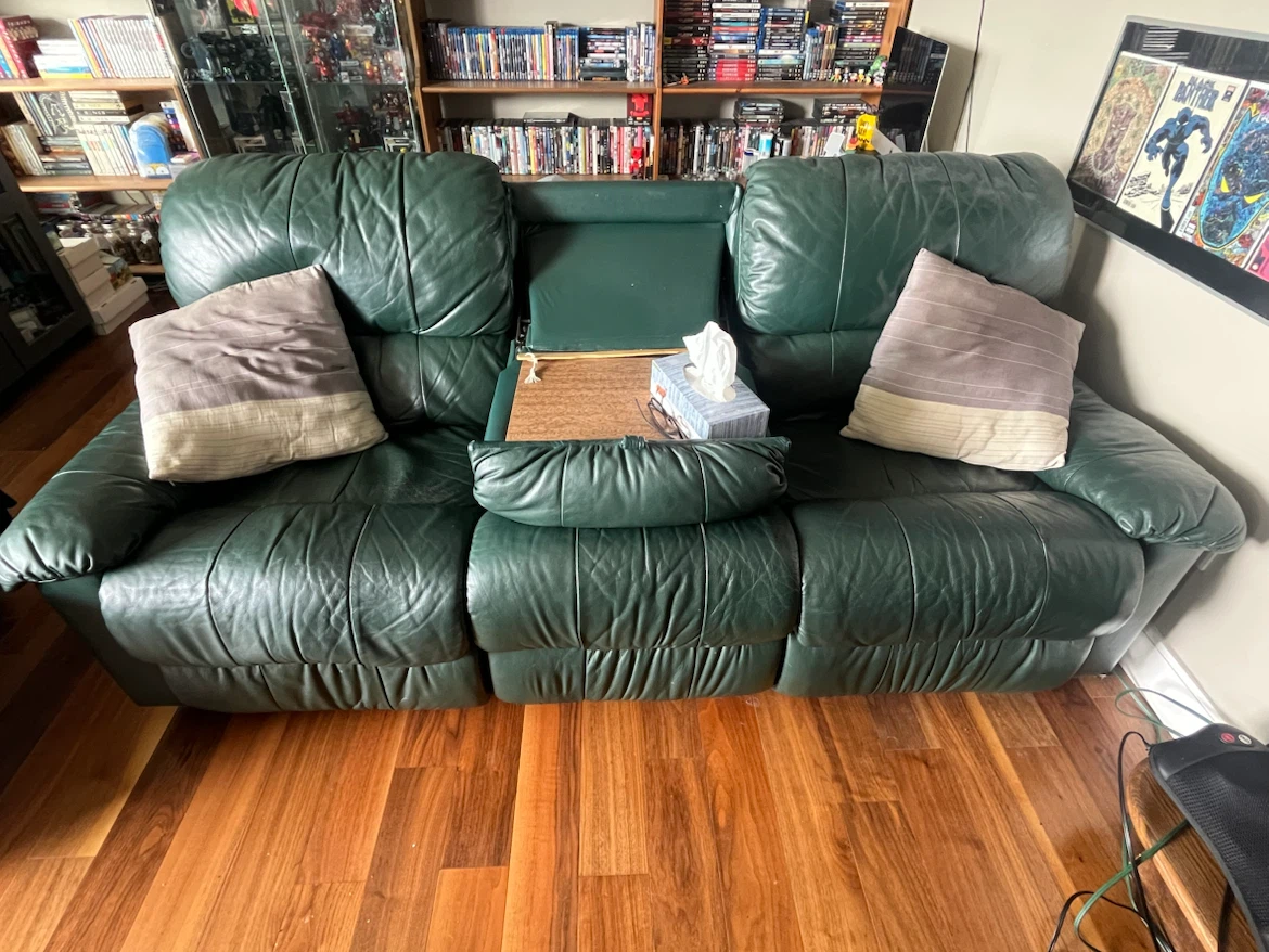 Green Leather Reclining Sofa