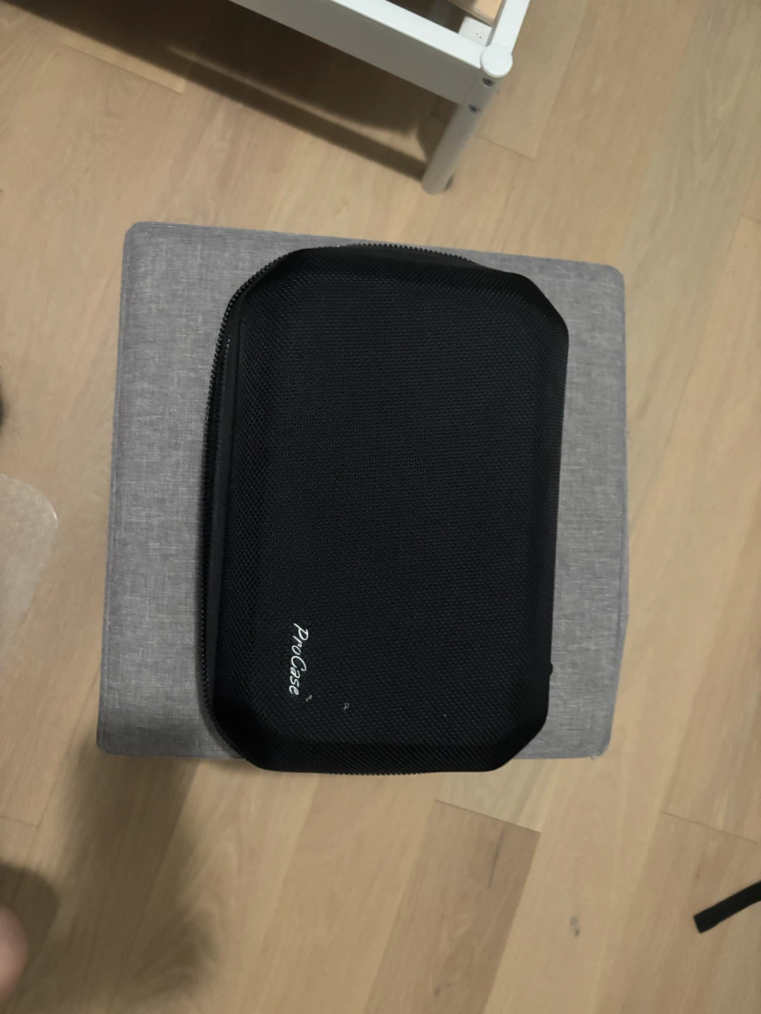 Meta Quest 2 VR Headset - photo 2