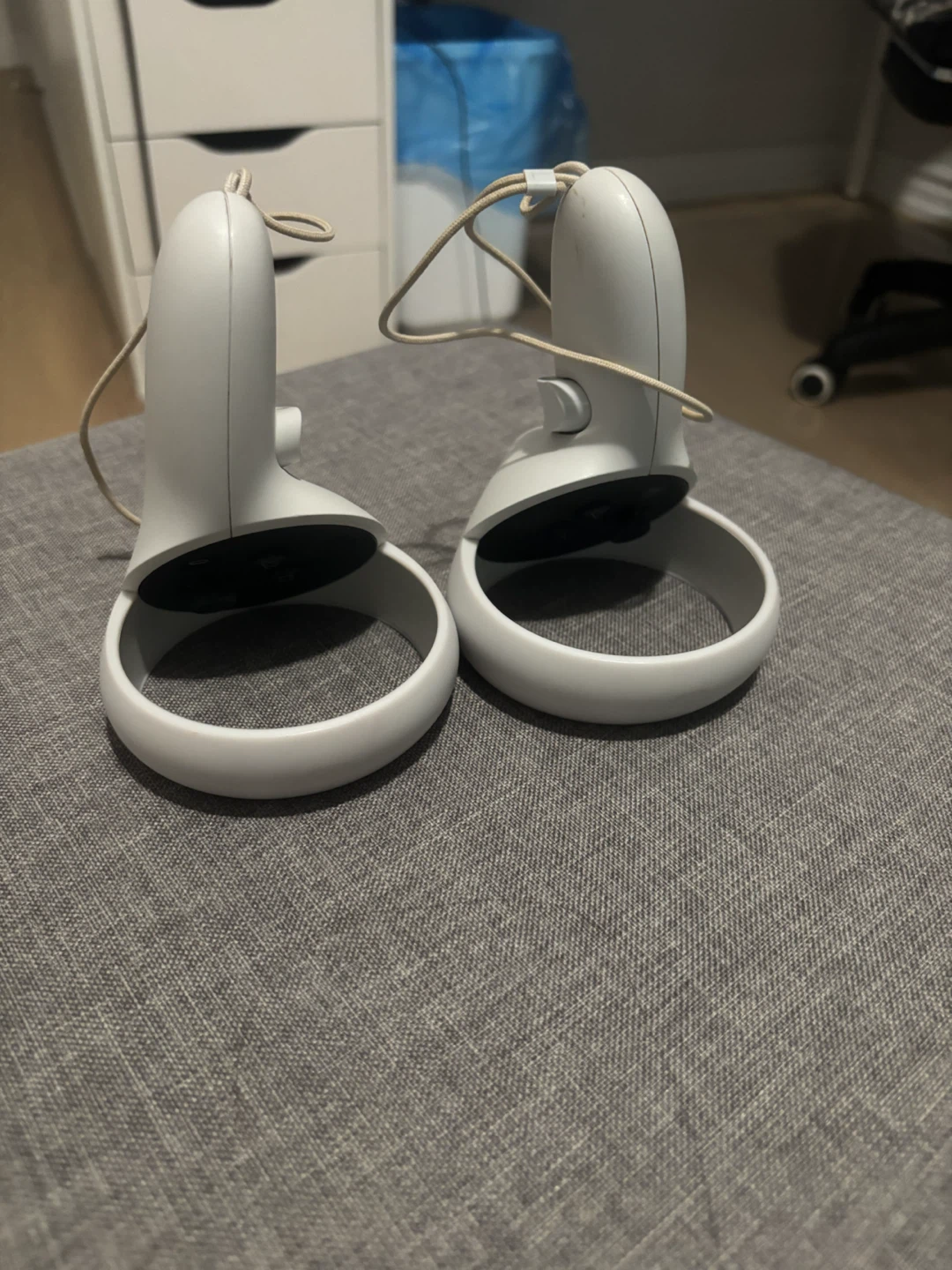 Meta Quest 2 VR Headset - photo 4