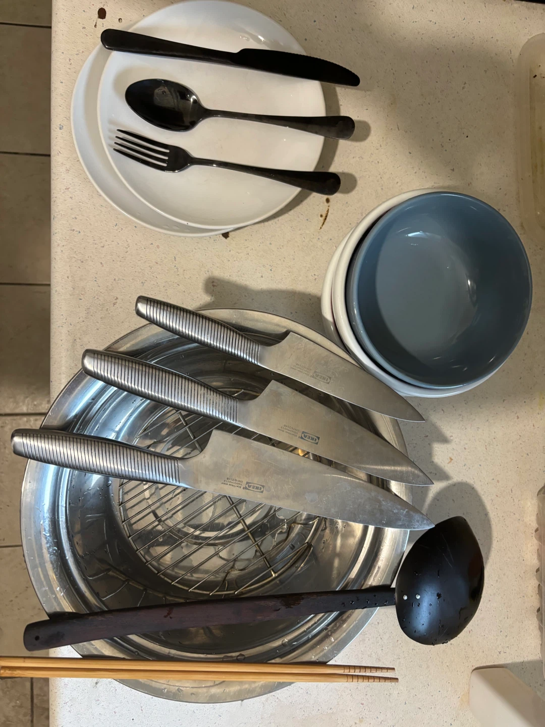 Dining / cooking utensils