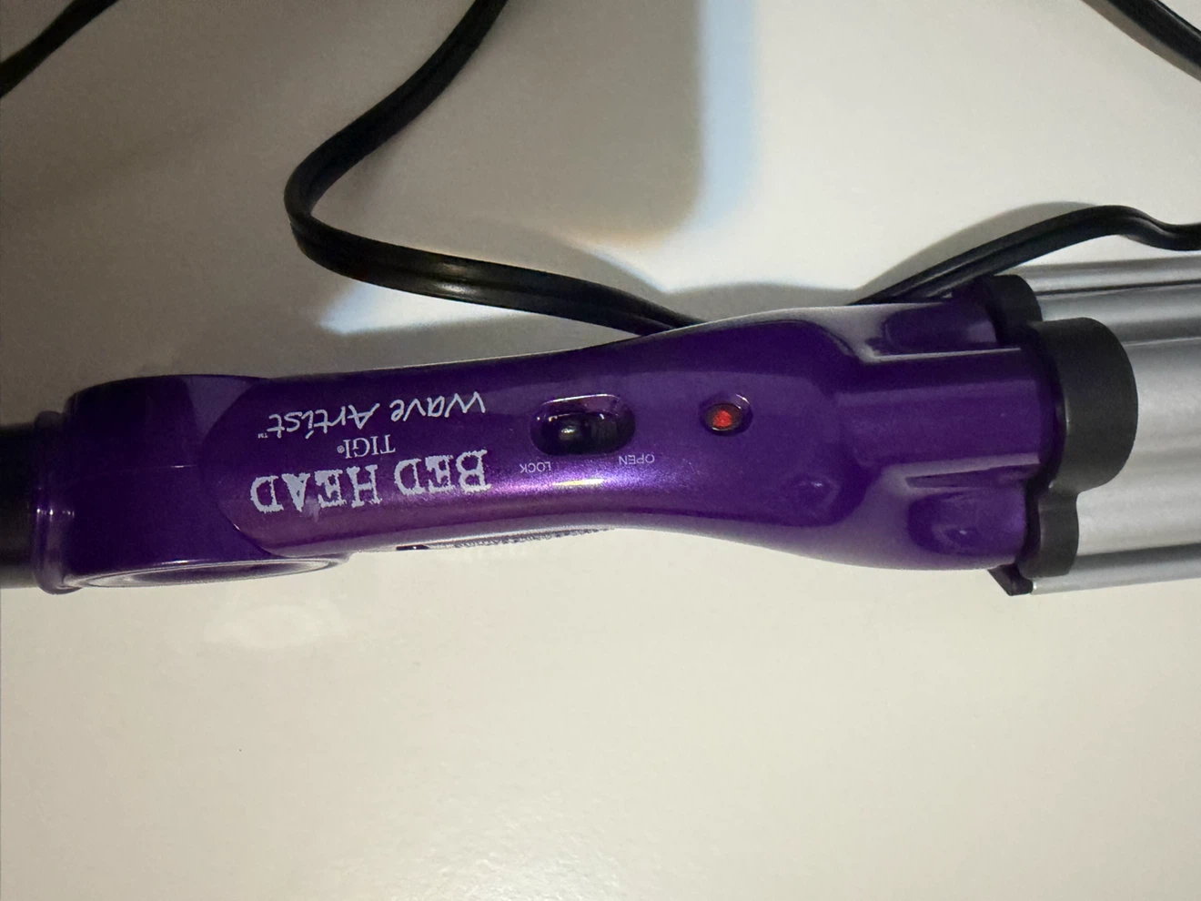 Bed Head Wave Artist Styling Wand Purple